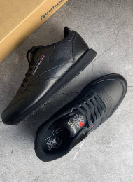 Кроссовки Reebok Classic Black Leather живое фото 2
