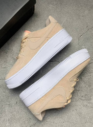 Кроссовки Nike Air Force 1 Low Sage Particle Beige живое фото 1