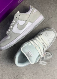 Кроссовки Nike Dunk SB Low Grey Fog живое фото 2
