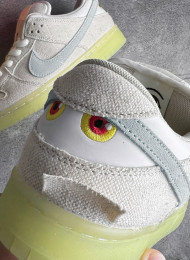 Кроссовки Nike Dunk SB Low Mummy Coconut Milk живое фото 4